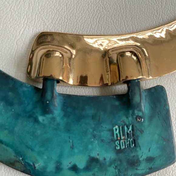 Enameled Metal Necklace and Earrings set New - Picture 5 of 6